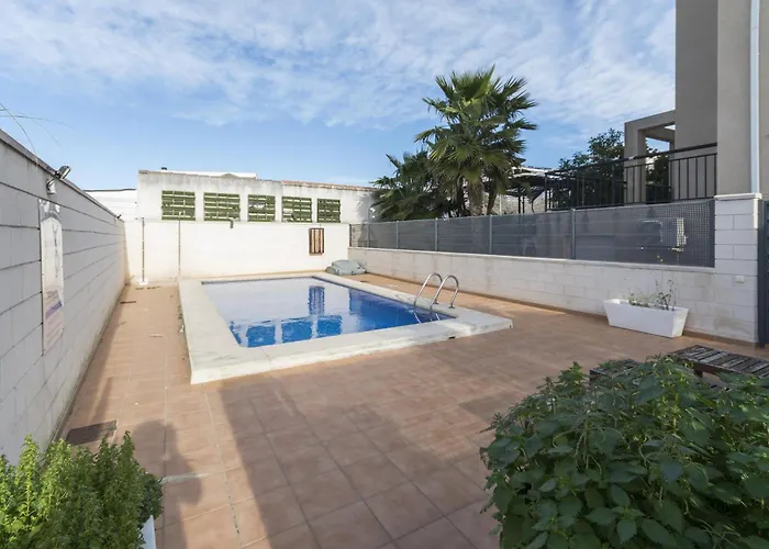 Coll Groc Σαλέ Playa de Gandia