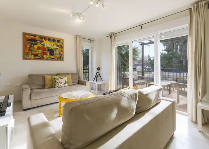 Σαλέ Coll Groc *